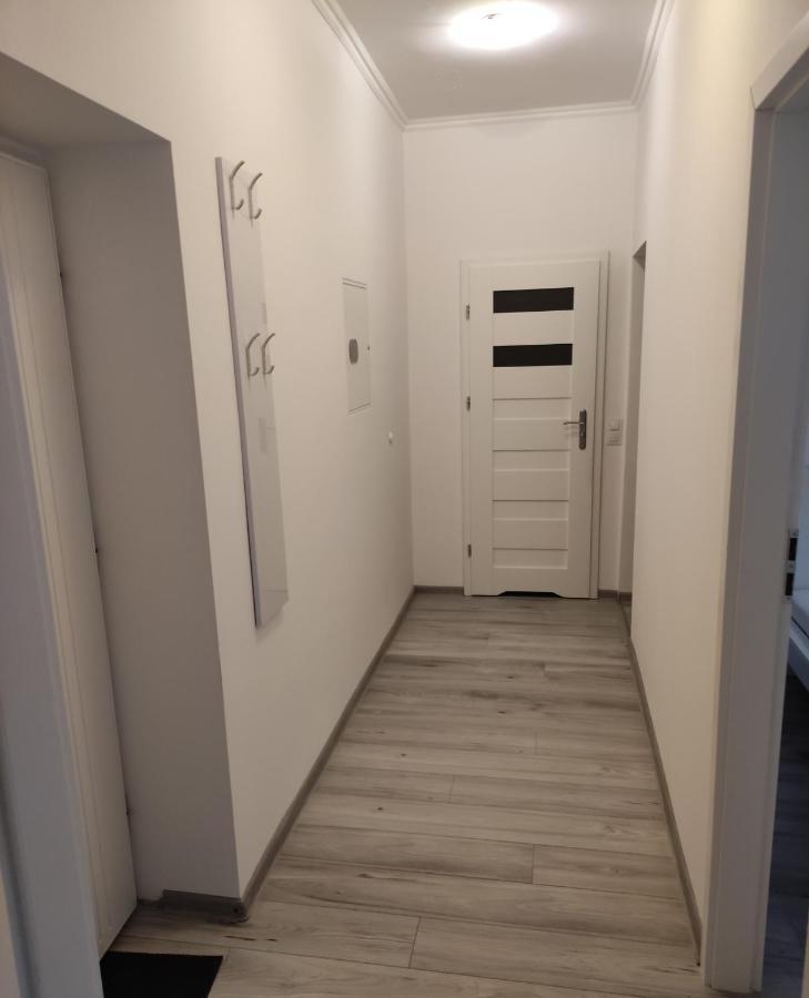 Sleepy3City Apartments 10 Lutego 23 Gdynia Esterno foto