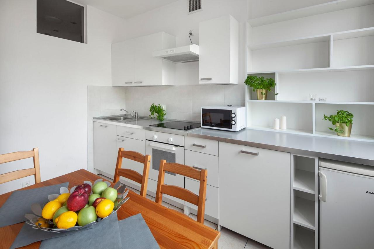Sleepy3City Apartments 10 Lutego 23 Gdynia Esterno foto