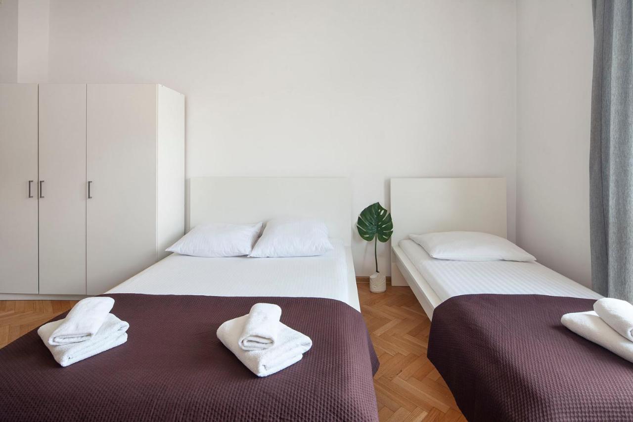Sleepy3City Apartments 10 Lutego 23 Gdynia Esterno foto