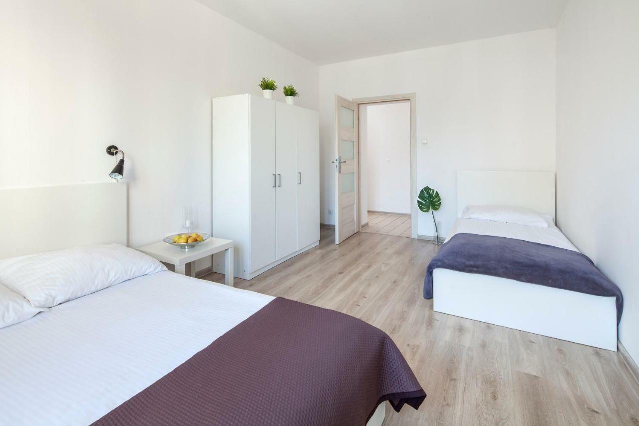 Sleepy3City Apartments 10 Lutego 23 Gdynia Esterno foto